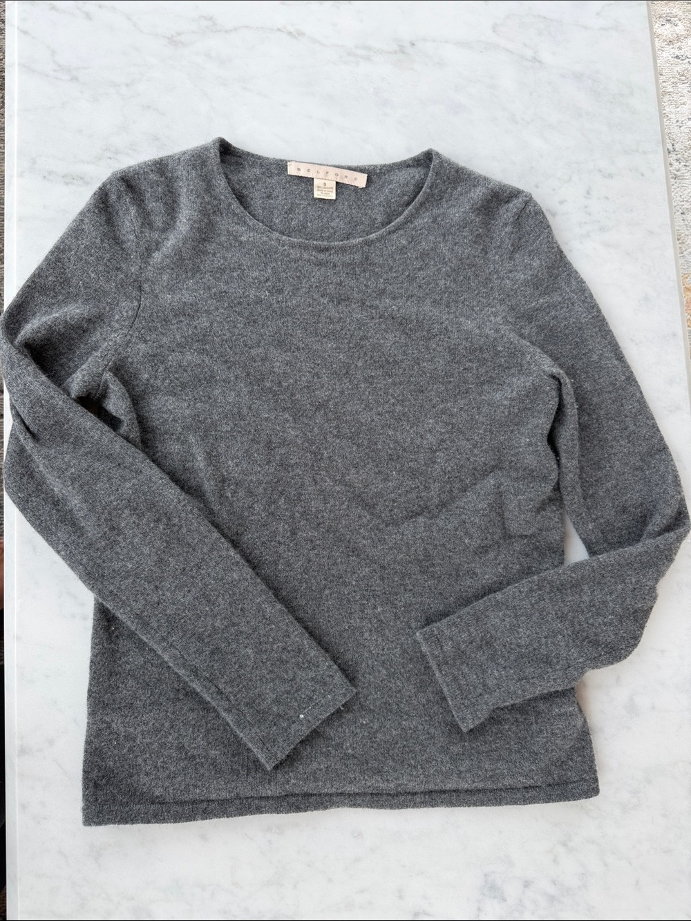 Belford 100% cashmere Women's Gray Crewneck Sweater